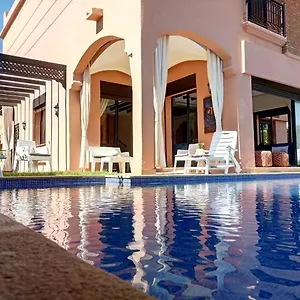 villa-ilyana.marrakeshhotelsmorocco.com/